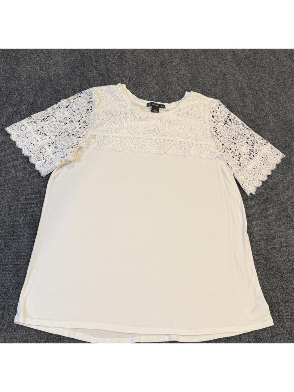 White lace detail top Adriana Papell size large